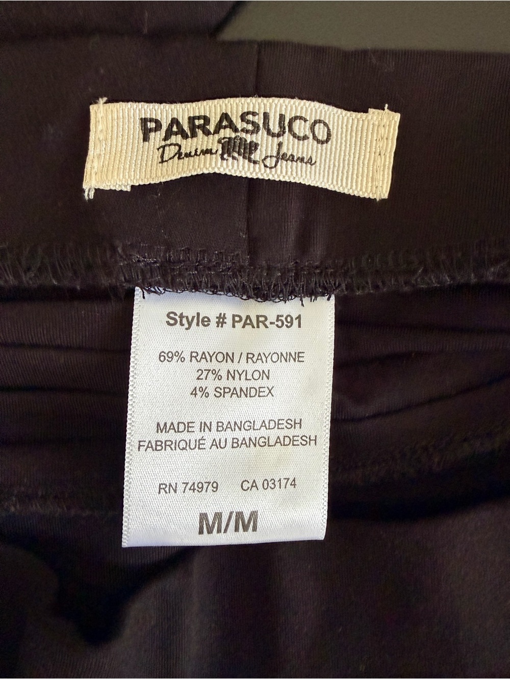 Parasuco Black Moto Detail Ponte Leggings - Picture 3 of 4